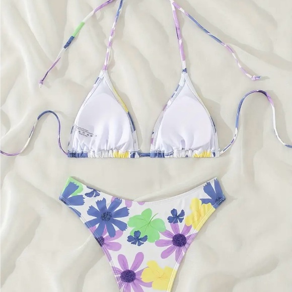 Bikini full set floral design New size Medium - Picture 2 of 6